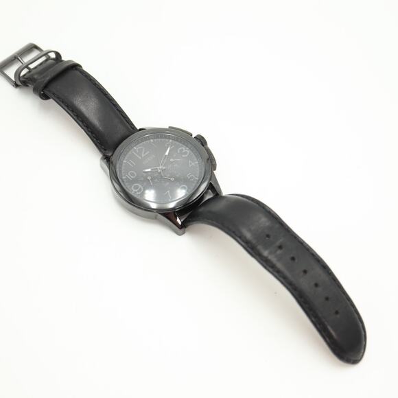 Guess Mens Black Jumbo 46mm Calendar Watch Stealth Leather Strap w New Battery - Picture 14 of 16